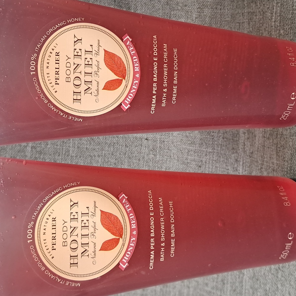 2 Perlier Body Honey Miel Honey & Red Tea Bath & Shower Cream 8.4 Fl Oz - Picture 3 of 4